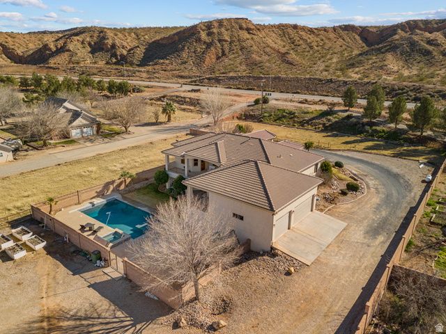 2911 E WASHINGTON DAM RD, Washington, UT 84780