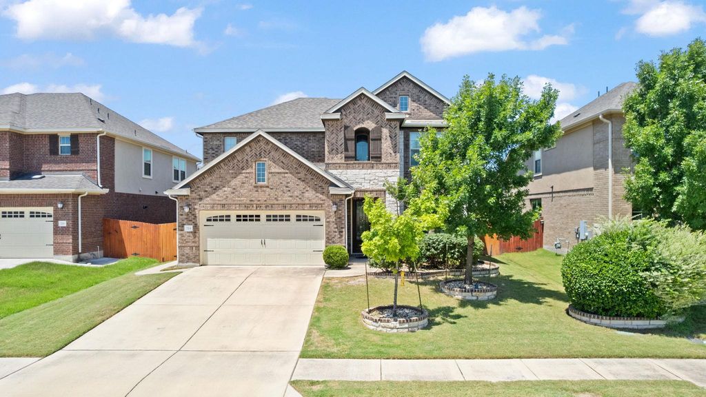 724 Pioneer GRV, Round Rock, TX 78665