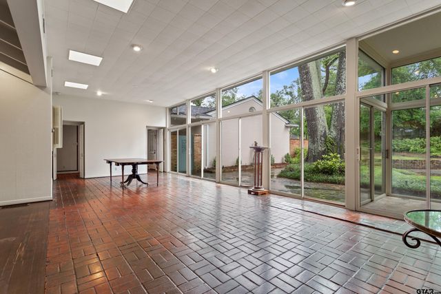 309 Glenhaven Drive, Tyler, TX 75701