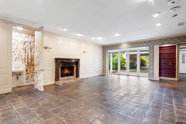 309 Glenhaven Drive, Tyler, TX 75701
