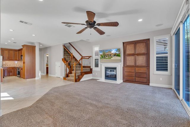 2075 Holt Dr, Lodi, CA 95242