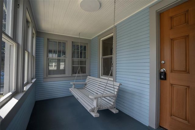 217 E 14th Street N, Newton, IA 50208