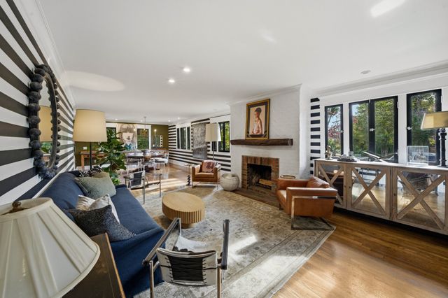 1702 Stokes Ln, Nashville, TN 37215