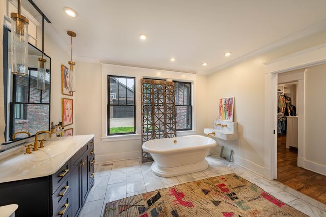 1702 Stokes Ln, Nashville, TN 37215