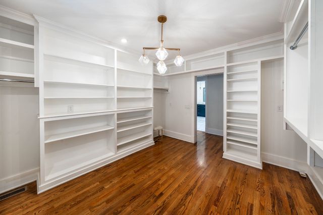 1702 Stokes Ln, Nashville, TN 37215