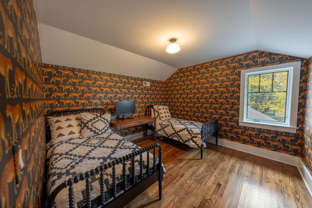 1702 Stokes Ln, Nashville, TN 37215