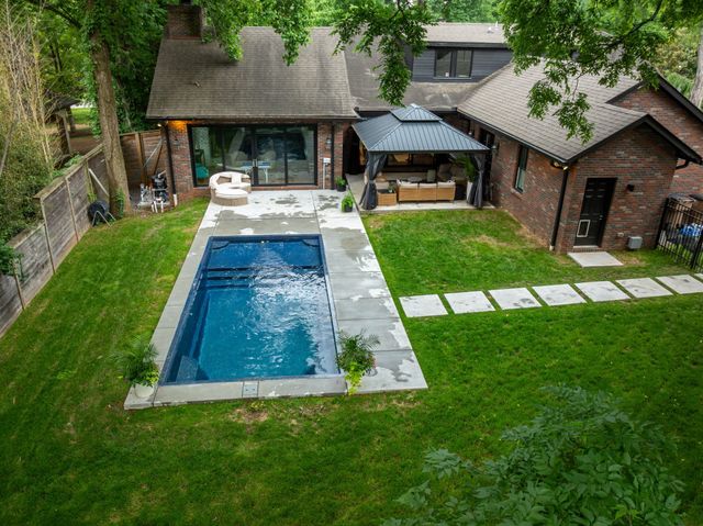 1702 Stokes Ln, Nashville, TN 37215