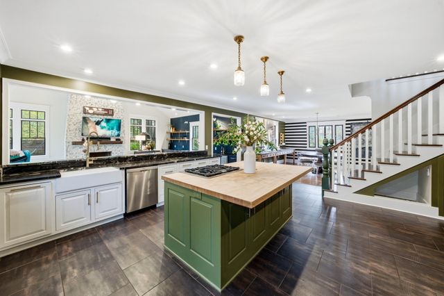 1702 Stokes Ln, Nashville, TN 37215