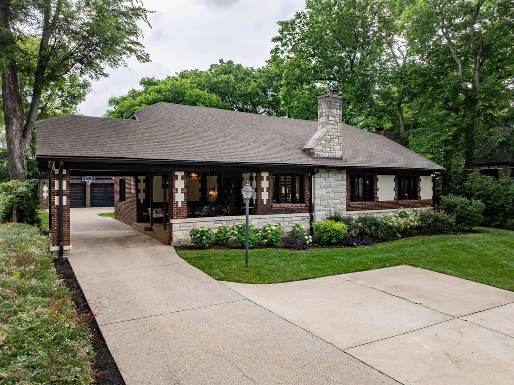 1702 Stokes Ln, Nashville, TN 37215