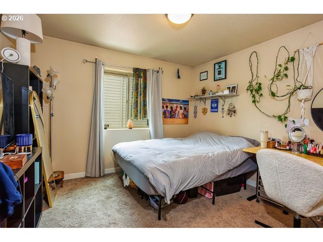 32 N 42ND Pl, Ridgefield, WA 98642