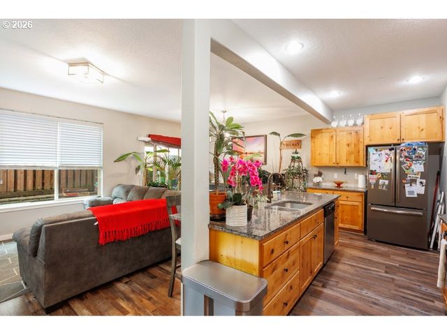 32 N 42ND Pl, Ridgefield, WA 98642