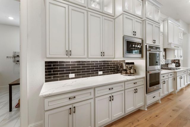 12932 Whitewater Way, Conroe, TX 77302