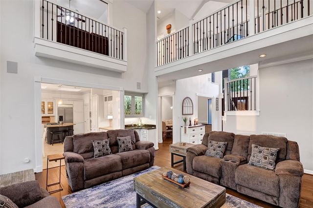 7426 Timberlake Drive, Sugar Land, TX 77479