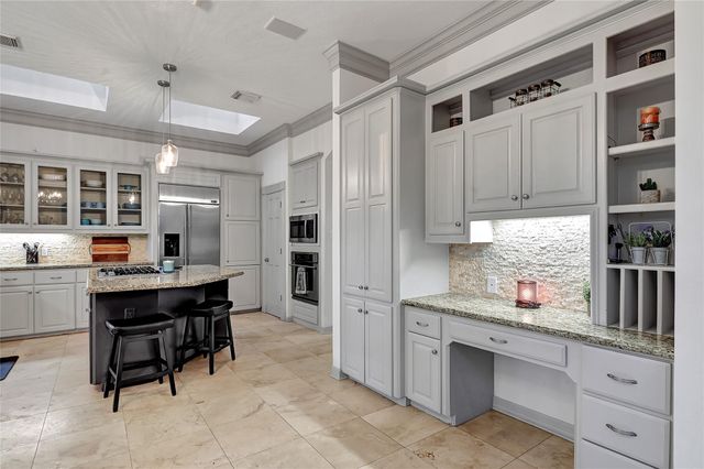 7426 Timberlake Drive, Sugar Land, TX 77479