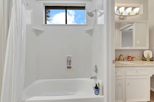 7426 Timberlake Drive, Sugar Land, TX 77479