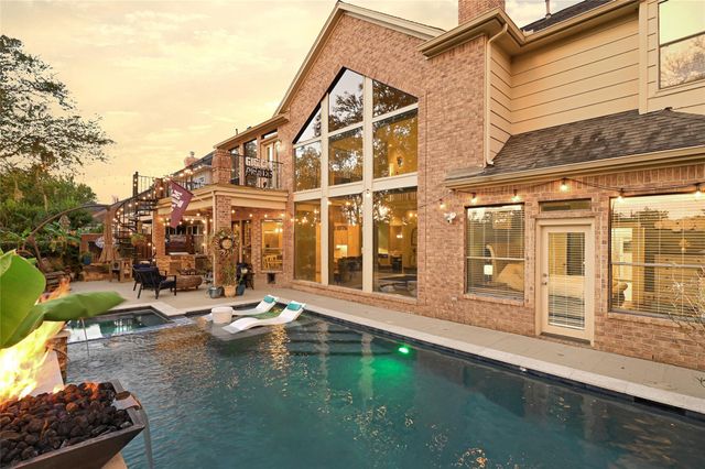 7426 Timberlake Drive, Sugar Land, TX 77479