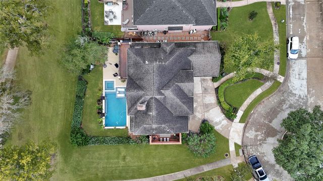 7426 Timberlake Drive, Sugar Land, TX 77479