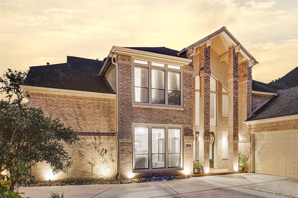 7426 Timberlake Drive, Sugar Land, TX 77479