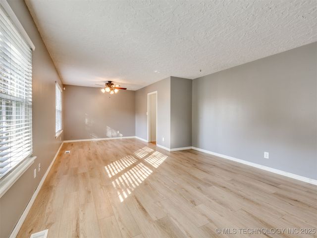 14513 E 13th Street, Tulsa, OK 74108