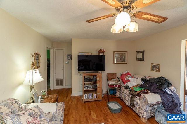 1380 S F T VALLEY RD, Madison, VA 22727