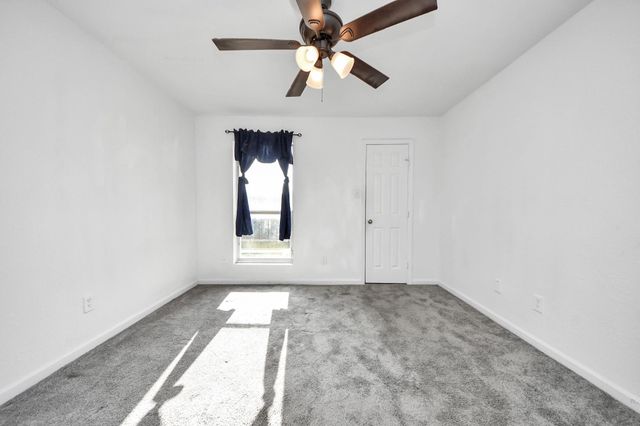 8100 Creekbend Drive 104, Houston, TX 77071