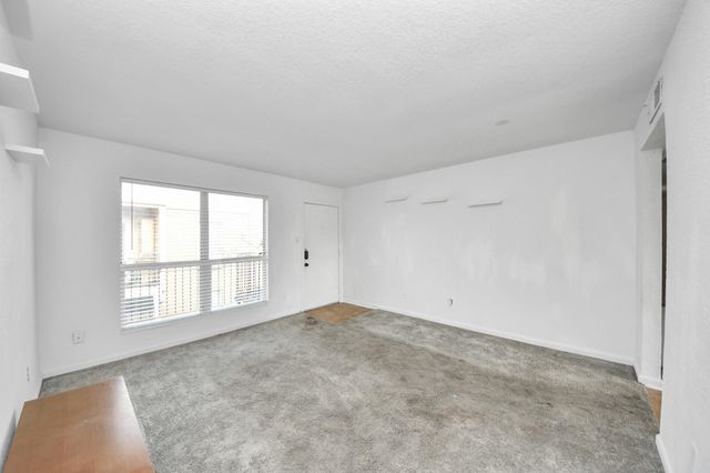 8100 Creekbend Drive 104, Houston, TX 77071