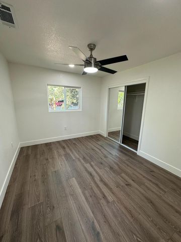 16 S Plano Street, Porterville, CA 93257