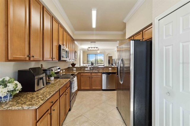 7015 RIVER HAMMOCK DRIVE 201, Bradenton, FL 34212