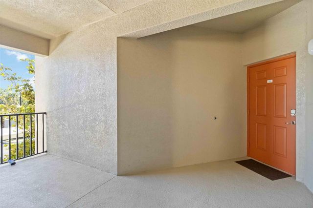 7015 RIVER HAMMOCK DRIVE 201, Bradenton, FL 34212