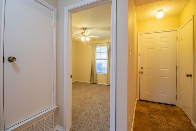8220 Willis Lane, Watauga, TX 76148