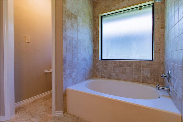 8220 Willis Lane, Watauga, TX 76148