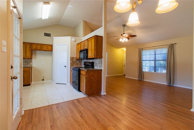 8220 Willis Lane, Watauga, TX 76148