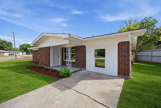 400 Hillcrest Street, Mansfield, TX 76063