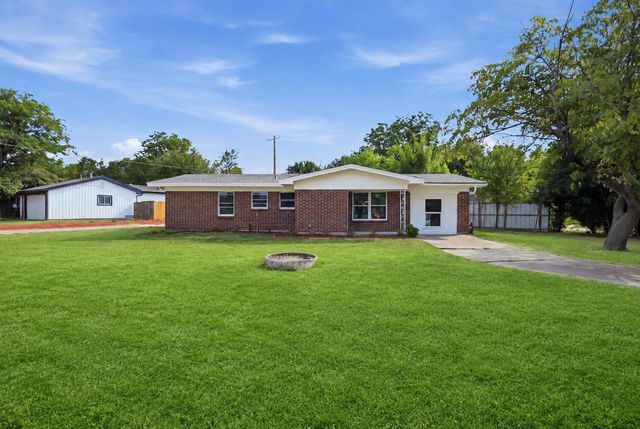 400 Hillcrest Street, Mansfield, TX 76063