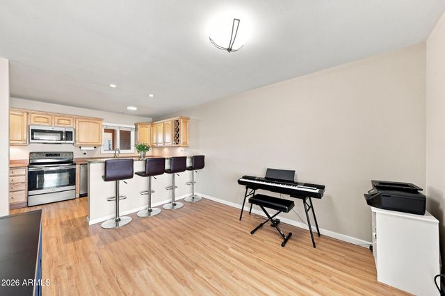 5027 N 77TH Place, Scottsdale, AZ 85250