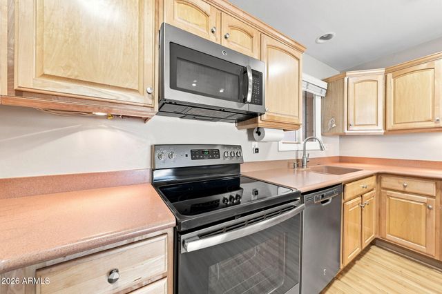 5027 N 77TH Place, Scottsdale, AZ 85250