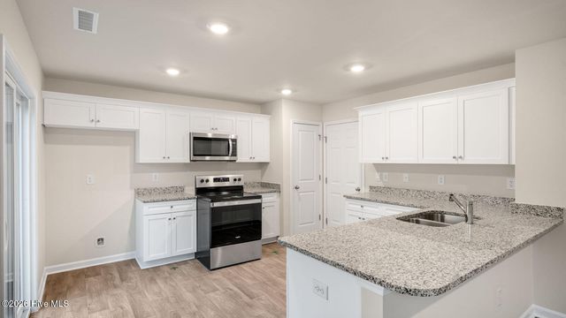334 Rudy'S Court, Ayden, NC 28513
