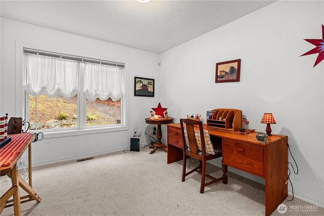 70 N Rim view Place, Hoodsport, WA 98548