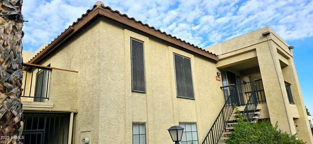 8344 N 21ST Drive I212, Phoenix, AZ 85021