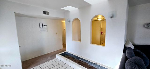 8344 N 21ST Drive I212, Phoenix, AZ 85021