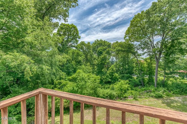 130 Redwood Drive, Elizabethton, TN 37643
