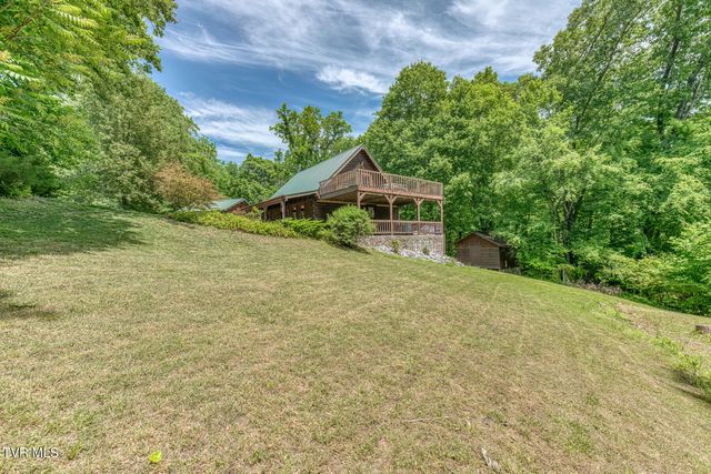 130 Redwood Drive, Elizabethton, TN 37643