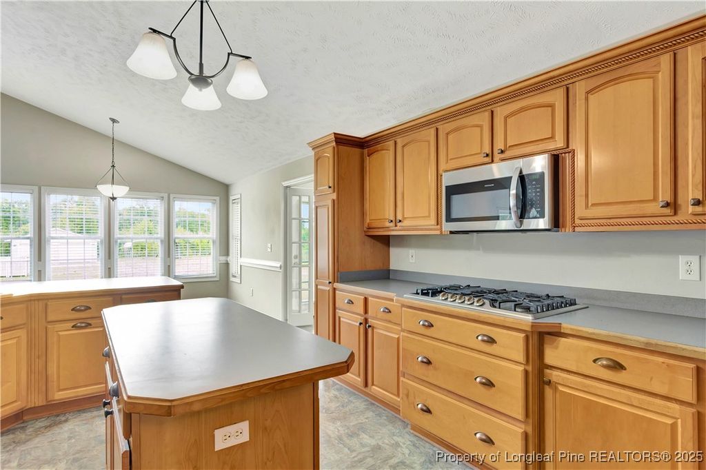 6036-6070 Camden Road, Fayetteville, NC 28306 — photo 17
