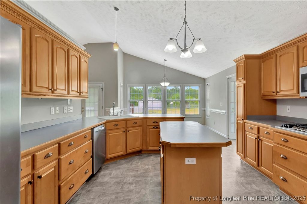 6036-6070 Camden Road, Fayetteville, NC 28306 — photo 18