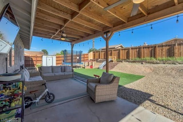 429 Bottle Brush Way, Henderson, NV 89015