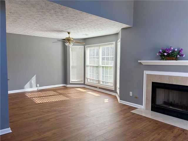 510 Stanford Place, Woodstock, GA 30188