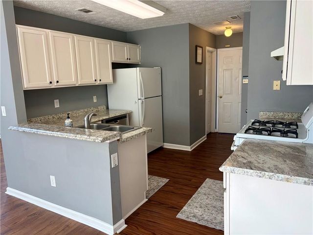 510 Stanford Place, Woodstock, GA 30188