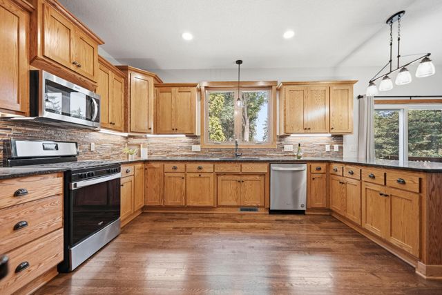 11956 Castle Rock Court N, Champlin, MN 55316