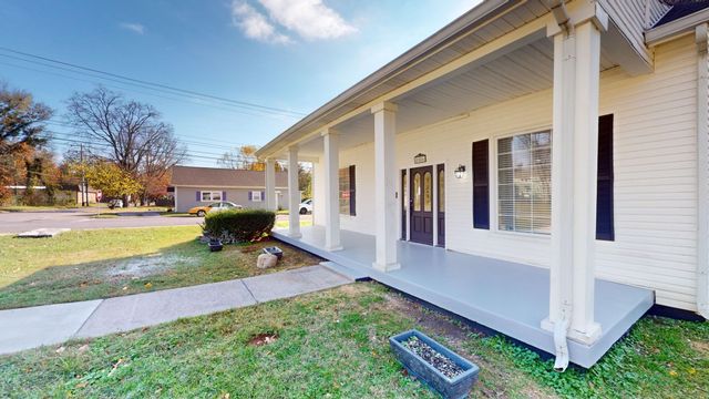 556 E Vine St, Murfreesboro, TN 37130