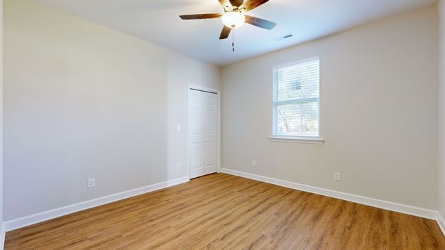 556 E Vine St, Murfreesboro, TN 37130